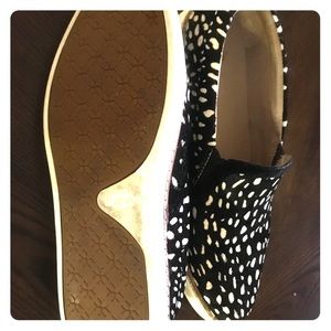 UGG  size 8 women calf hair sneakers